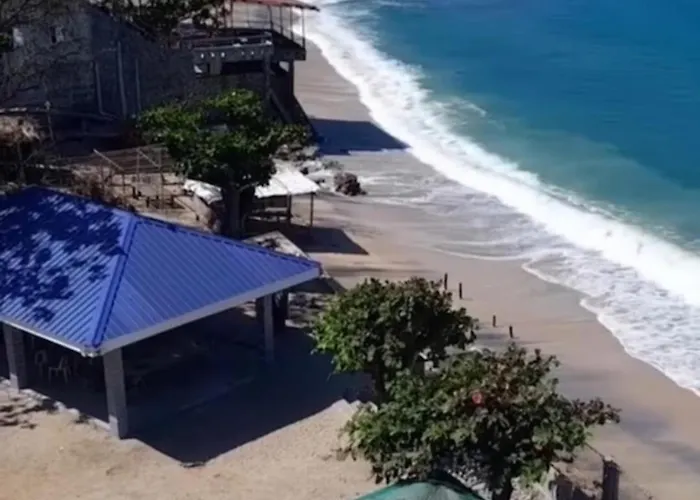 Jcalm Beach Resort